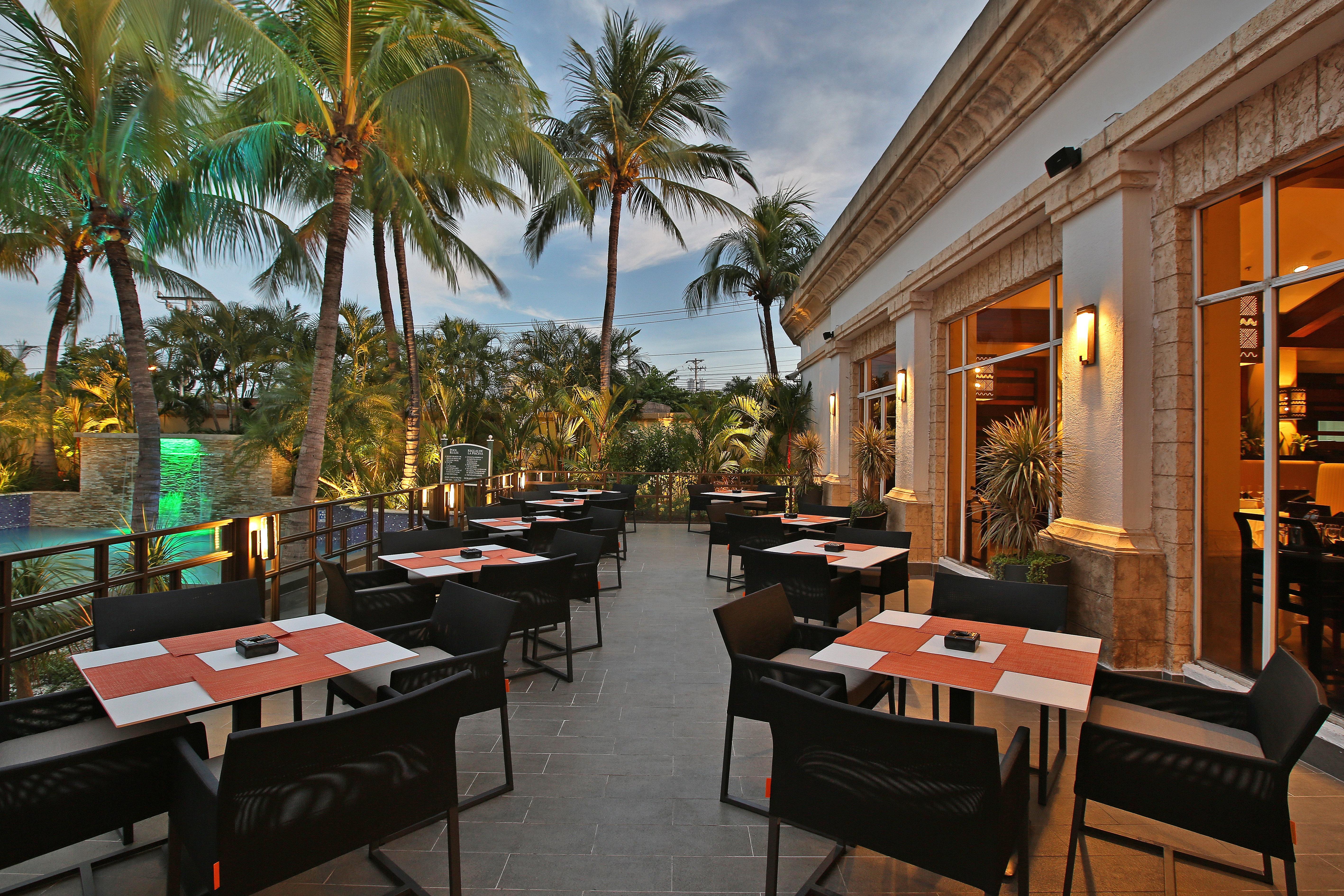 Отель Real Intercontinental Metrocentro Managua By Ihg Экстерьер фото