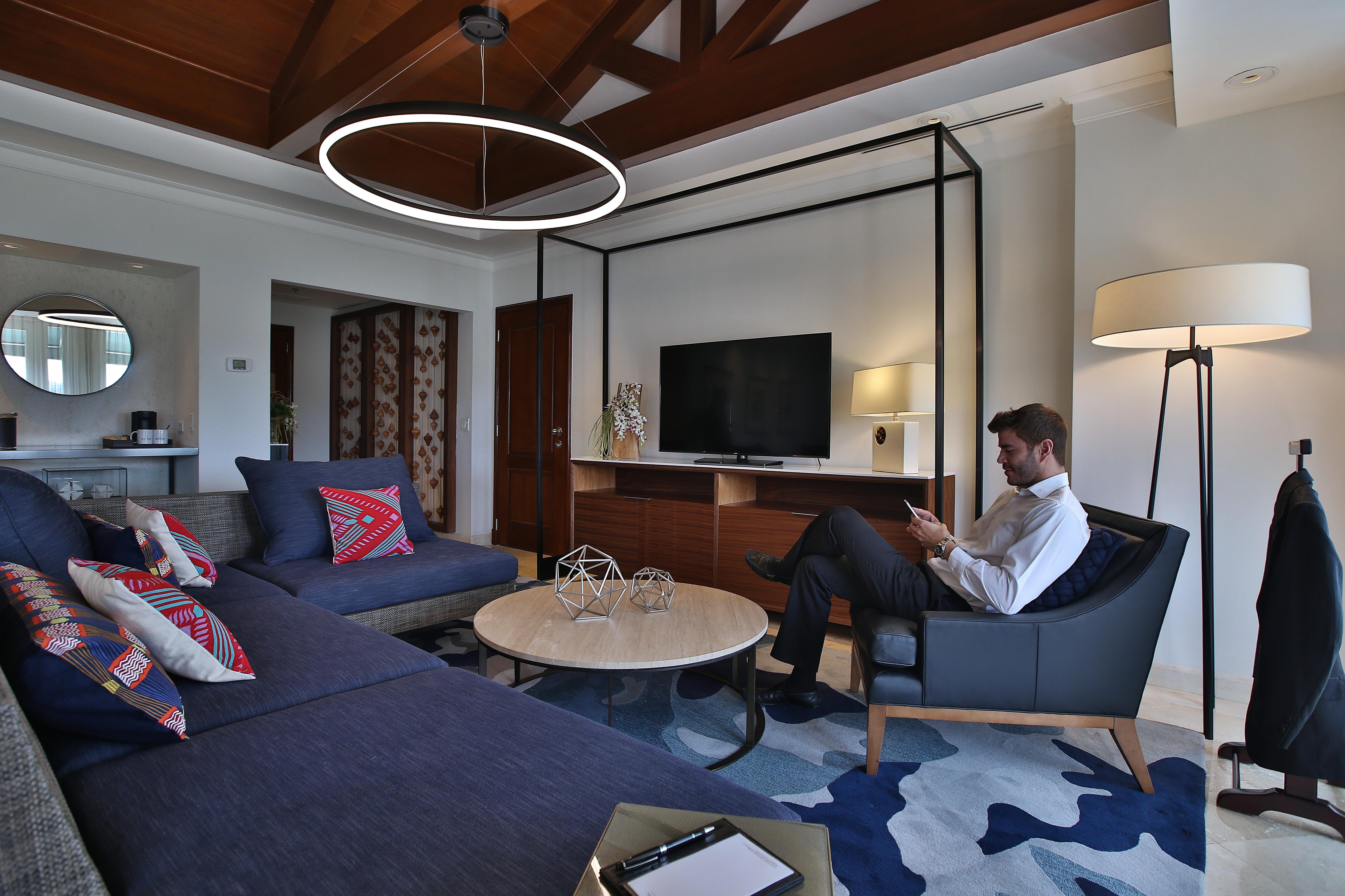 Отель Real Intercontinental Metrocentro Managua By Ihg Экстерьер фото