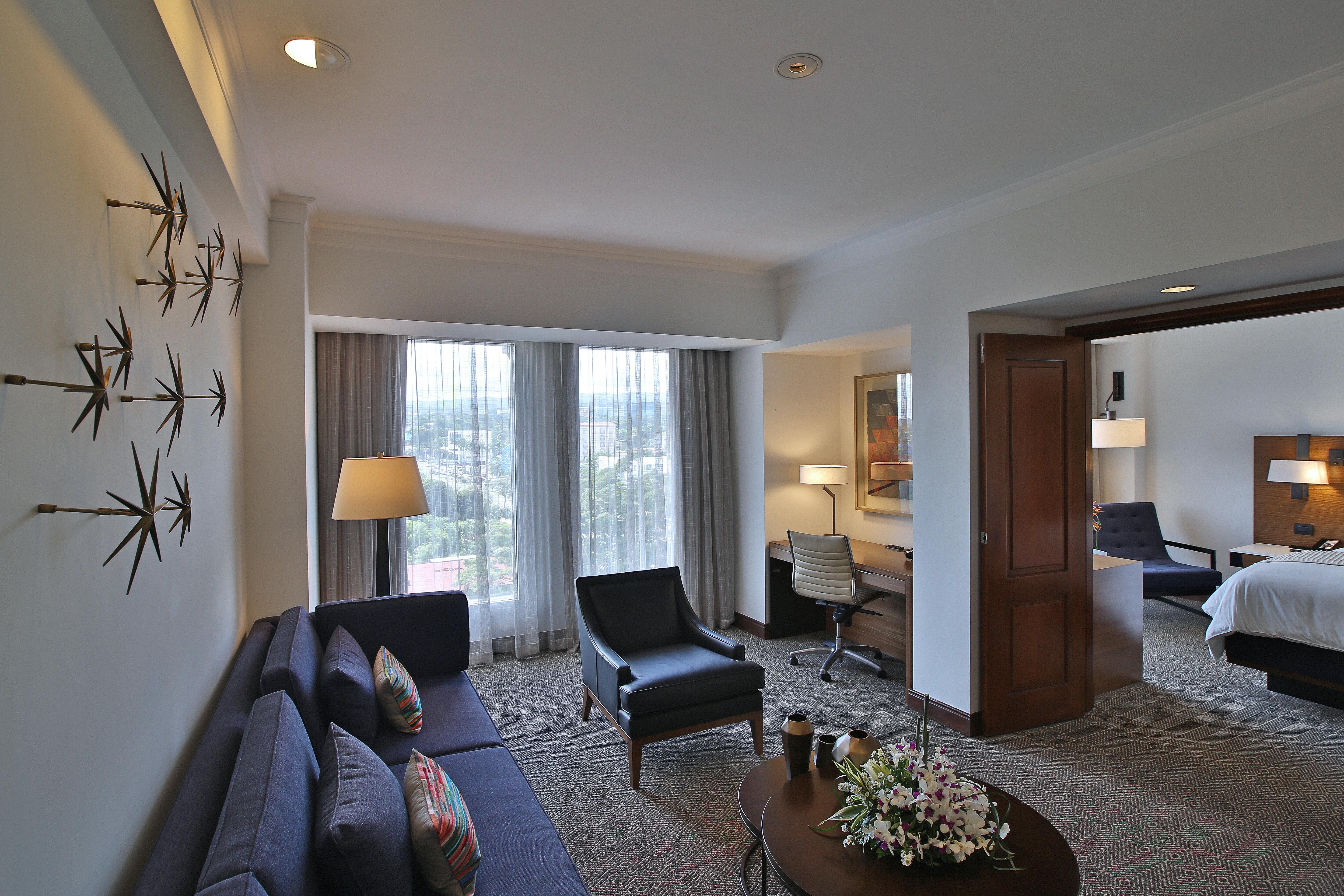 Отель Real Intercontinental Metrocentro Managua By Ihg Экстерьер фото