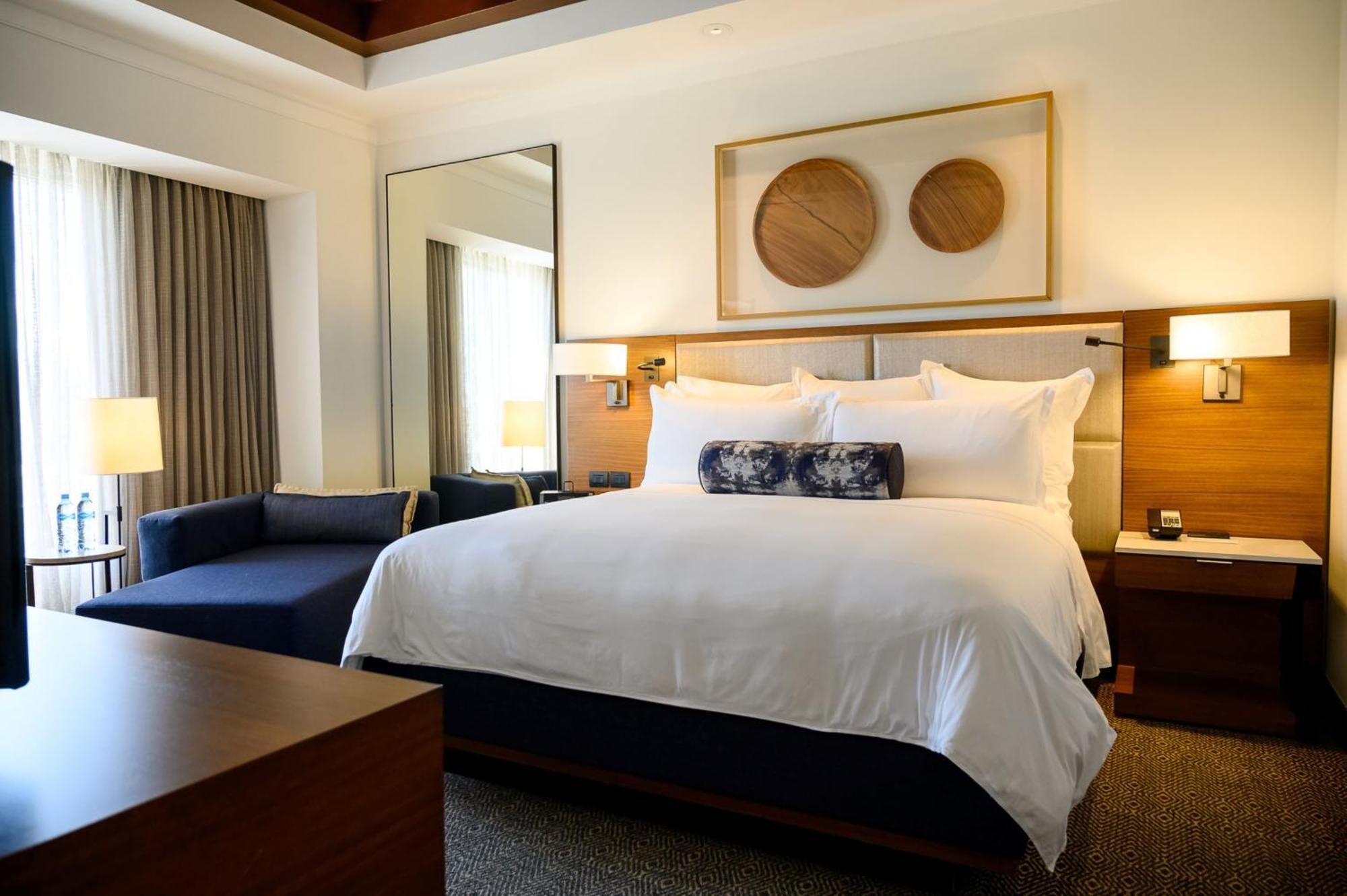 Отель Real Intercontinental Metrocentro Managua By Ihg Экстерьер фото